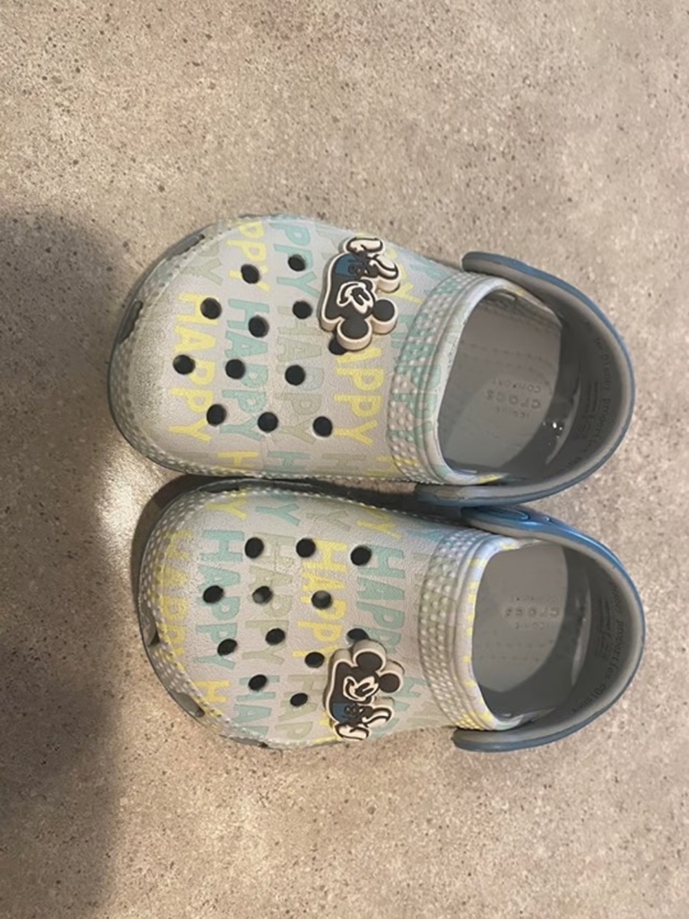 Toddler Disney Crocs Mickey Size 6